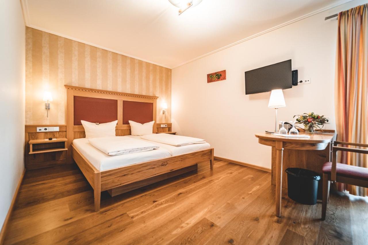 Hotel & Gasthof Loewen 울름 외부 사진